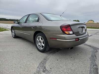 2001 Oldsmobile Aurora, $2500. Photo 4