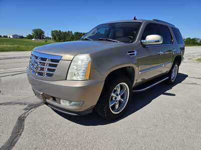 2007 Cadillac Escalade, $6500. Photo 2