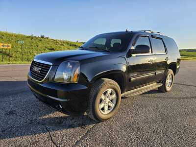 2012 GMC Yukon, $8500. Photo 2