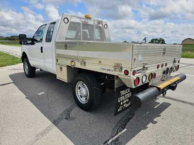 2012 Ford F350 Ext Cab, $17500. Photo 4