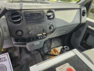 2012 Ford F350 Ext Cab, $17500. Photo 8