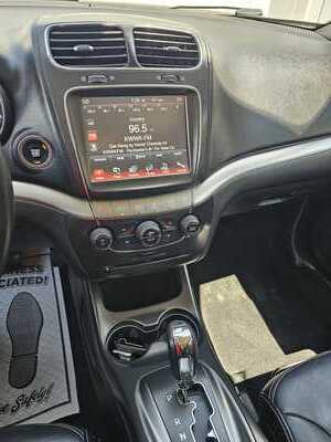 2019 Dodge Journey, $7995. Photo 9
