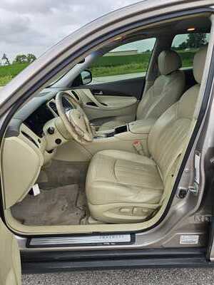2008 Infiniti EX, $3800. Photo 6