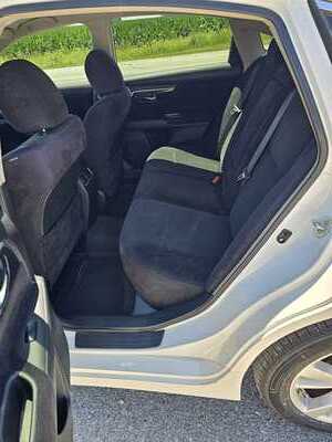 2013 Nissan Altima, $3600. Photo 5