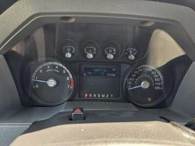 2016 Ford F350 Crew Cab, $12500. Photo 10