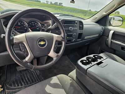 2011 Chevrolet 1500 Ext Cab, $3500. Photo 7