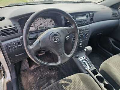 2005 Toyota Corolla, $2500. Photo 7