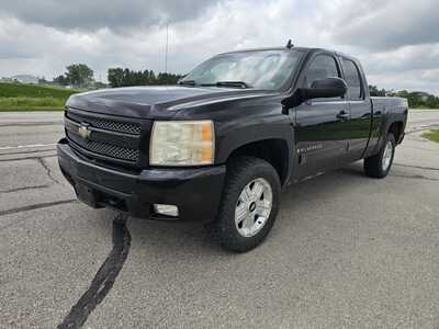 2007 Chevrolet 1500 Ext Cab, $2950. Photo 2