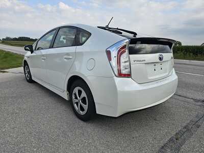 2012 Toyota Prius, $3800. Photo 4