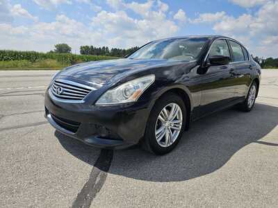 2013 Infiniti G37, $3750. Photo 2