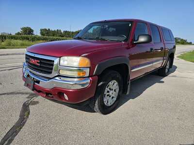 2006 GMC 1500 Crew Cab, $2500. Photo 2