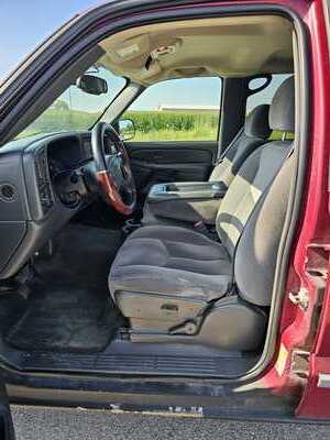2006 GMC 1500 Crew Cab, $2500. Photo 6
