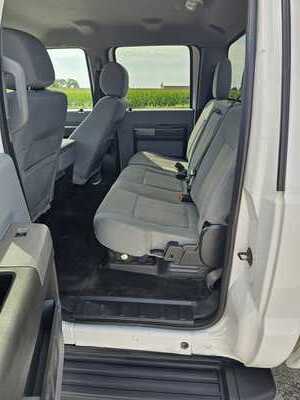 2012 Ford F350 Crew Cab, $13900. Photo 7