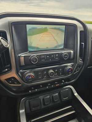 2016 Chevrolet 2500 Crew Cab, $29500. Photo 11