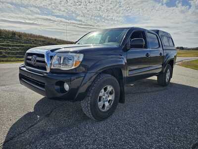 2009 Toyota Tacoma, $6500. Photo 2