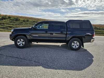 2009 Toyota Tacoma, $6500. Photo 3