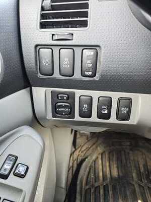 2009 Toyota Tacoma, $6500. Photo 9