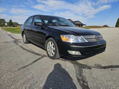 2002 Toyota Avalon, $3800. Photo 1