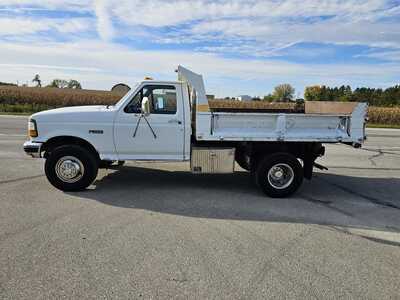1997 Ford F450-8000, $7500. Photo 3