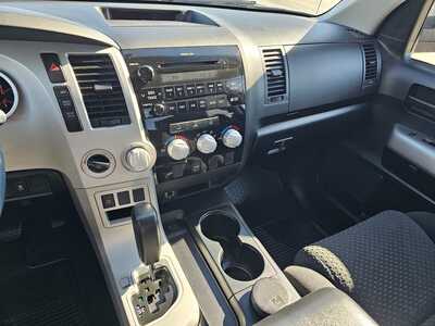 2007 Toyota Tundra Crew Cab, $11500. Photo 9