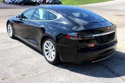 2016 Tesla Model S, $29999. Photo 8