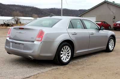 2013 Chrysler 300, $9999. Photo 6