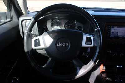 2008 Jeep Commander, $7999. Photo 11