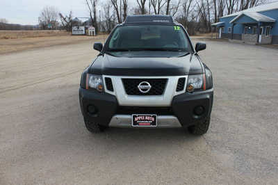 2012 Nissan Xterra, $9499. Photo 3