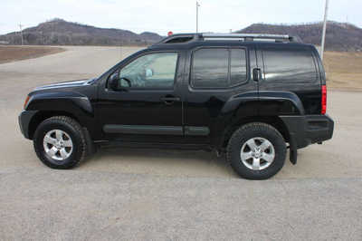 2012 Nissan Xterra, $9499. Photo 9