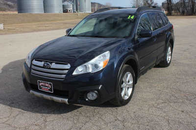 2014 Subaru Outback, $9499. Photo 2