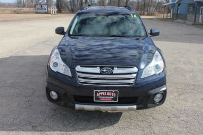 2014 Subaru Outback, $9499. Photo 3