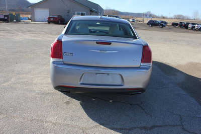 2017 Chrysler 300, $11999. Photo 7