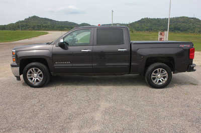 2015 Chevrolet 1500 Crew Cab, $17999. Photo 9