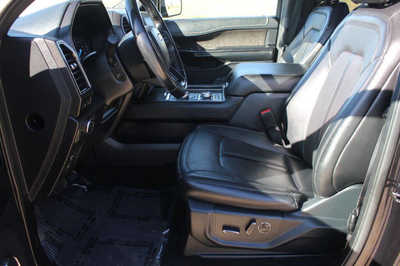2020 Ford Expedition, $30999. Photo 11