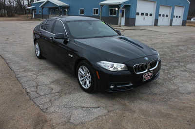 2016 BMW 5 Series, $15999. Photo 4