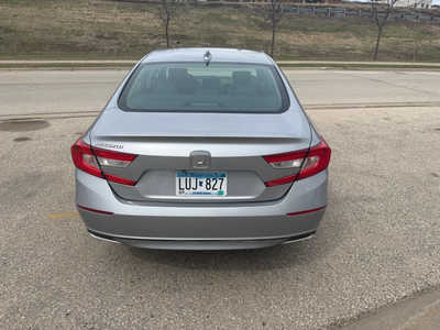 2018 Honda Accord, $18999. Photo 6