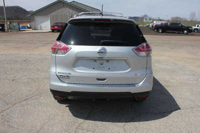 2015 Nissan Rogue, $10999. Photo 7