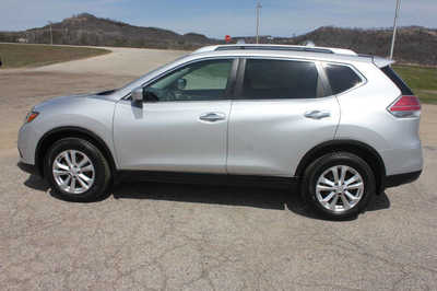 2015 Nissan Rogue, $10999. Photo 9