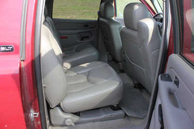 2006 GMC Yukon XL, $3999. Photo 12