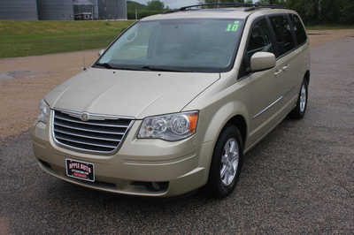 2010 Chrysler Town & Country, $5999. Photo 2