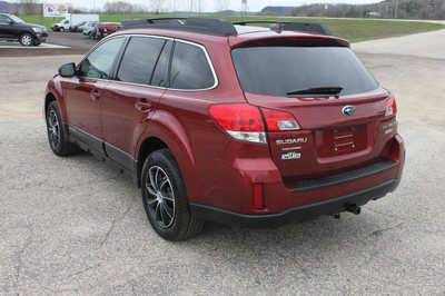 2014 Subaru Outback, $9499. Photo 8