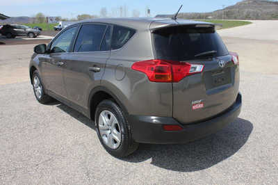 2015 Toyota RAV4, $10999. Photo 8