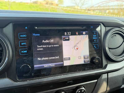 2019 Toyota Tacoma, $29999. Photo 9
