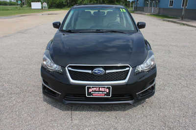 2015 Subaru Impreza, $9999. Photo 3
