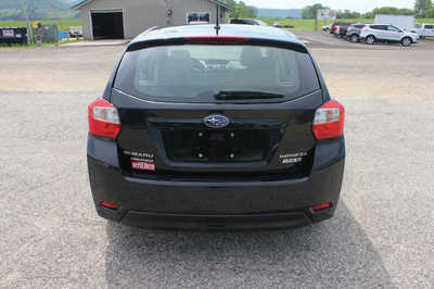 2015 Subaru Impreza, $9999. Photo 7