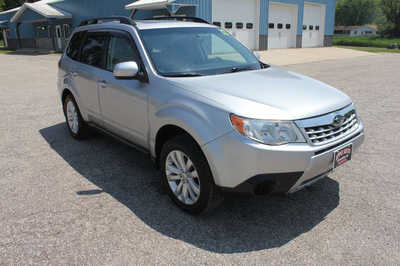 2012 Subaru Forester, $7999. Photo 4