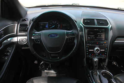 2016 Ford Explorer, $15999. Photo 10