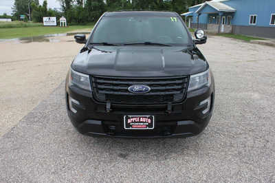 2017 Ford Explorer, $0. Photo 3