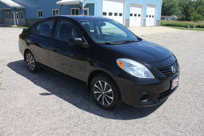 2014 Nissan Versa, $5999. Photo 4