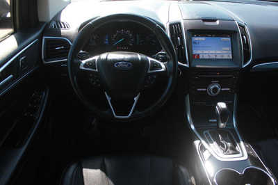 2017 Ford Edge, $16499. Photo 10
